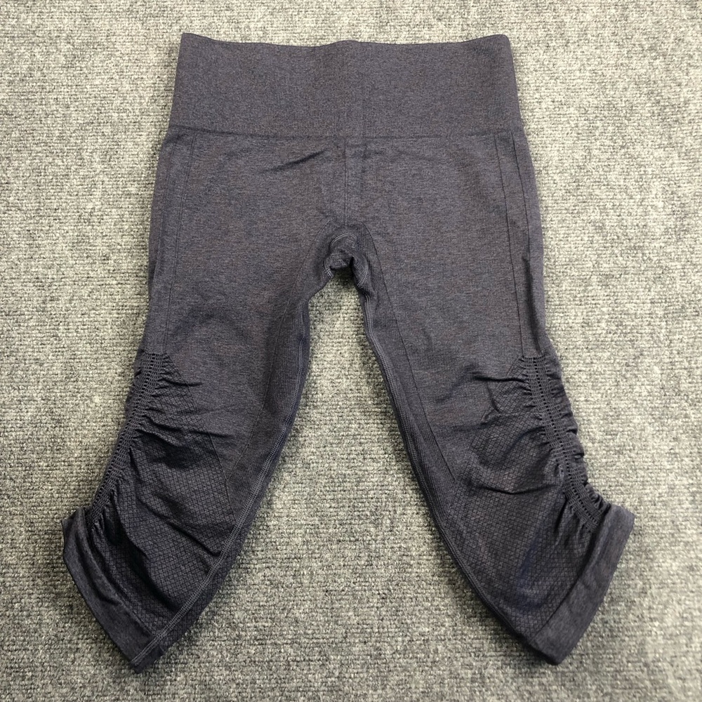 Lululemon Women’s In The Flow Crop Leggings